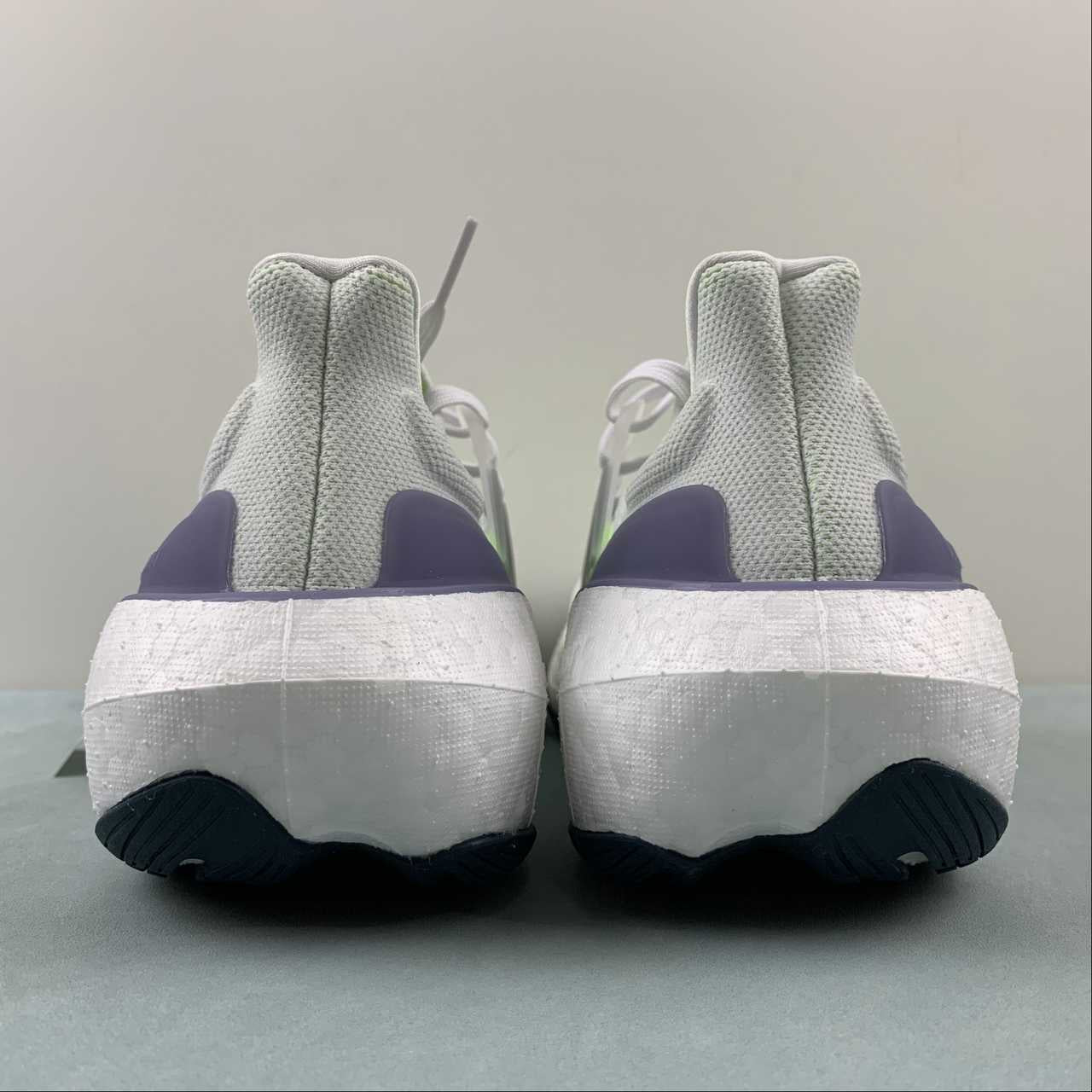 Adidas Ultraboost Light 23 - Cinza/Verde