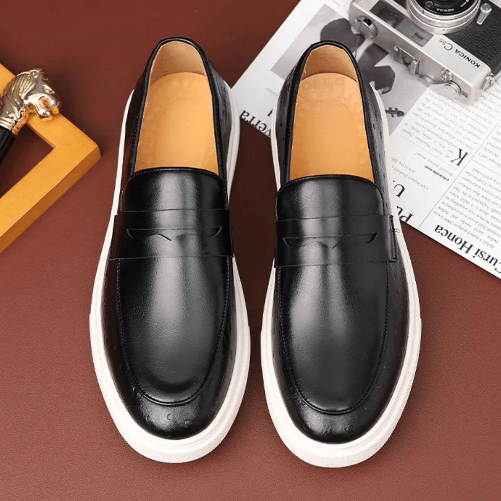 Mocassim Slip On Masculino de Couro Vórtex Reine