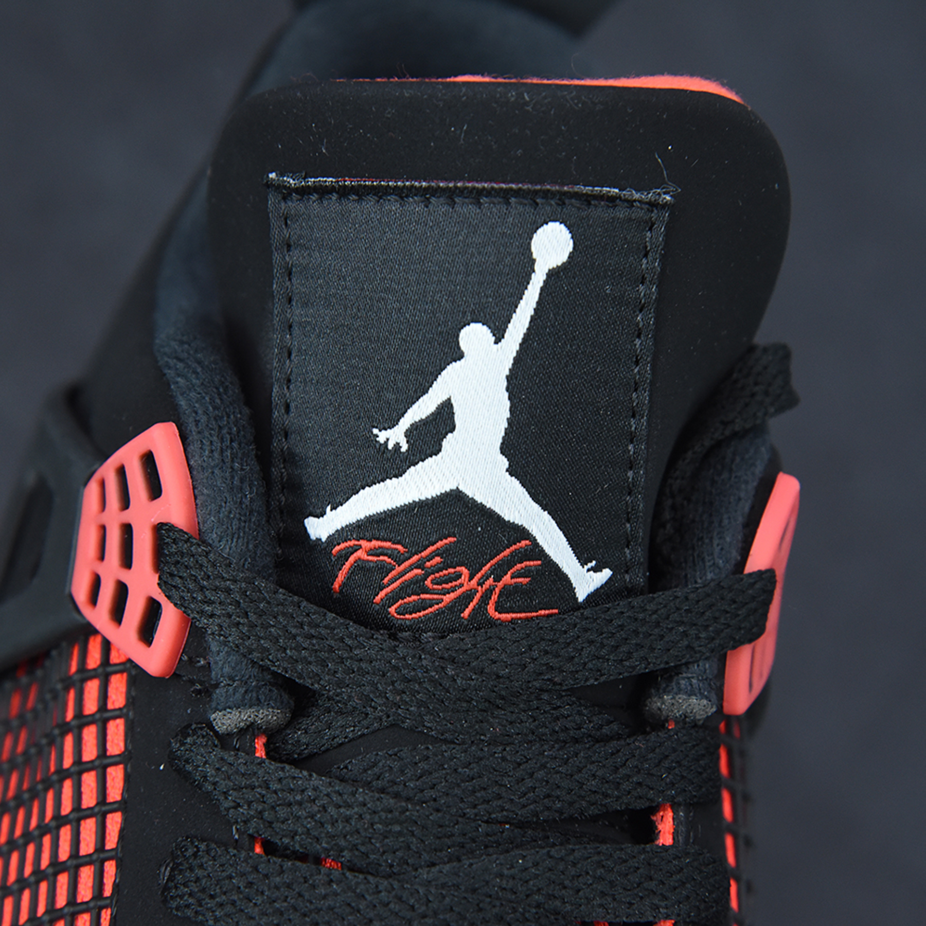 Nike Air Jordan 4 Retro "Red Thunder"