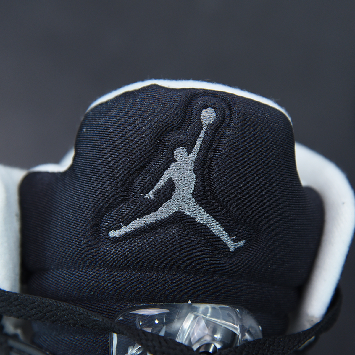 Nike Air Jordan 5 Rêtro "Black Cool Grey"