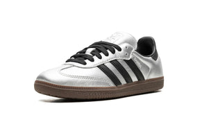 Tênis Adidas Samba OG Feminino "Silver Metallic Black Gum" Prata