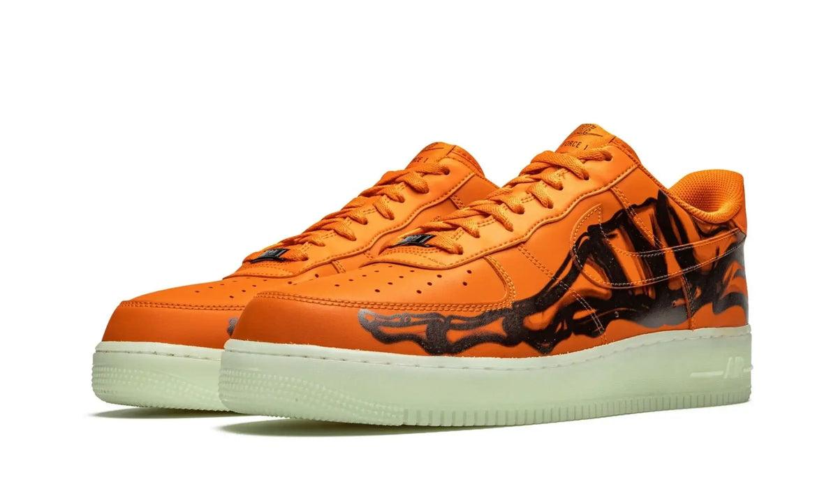 Tênis Air Force 1 "Orange Skeleton" Laranja