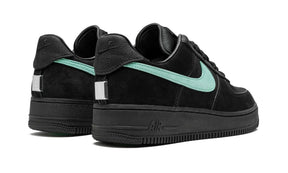 Tênis Air Force 1 x Tiffany & Co. 1837 Preto