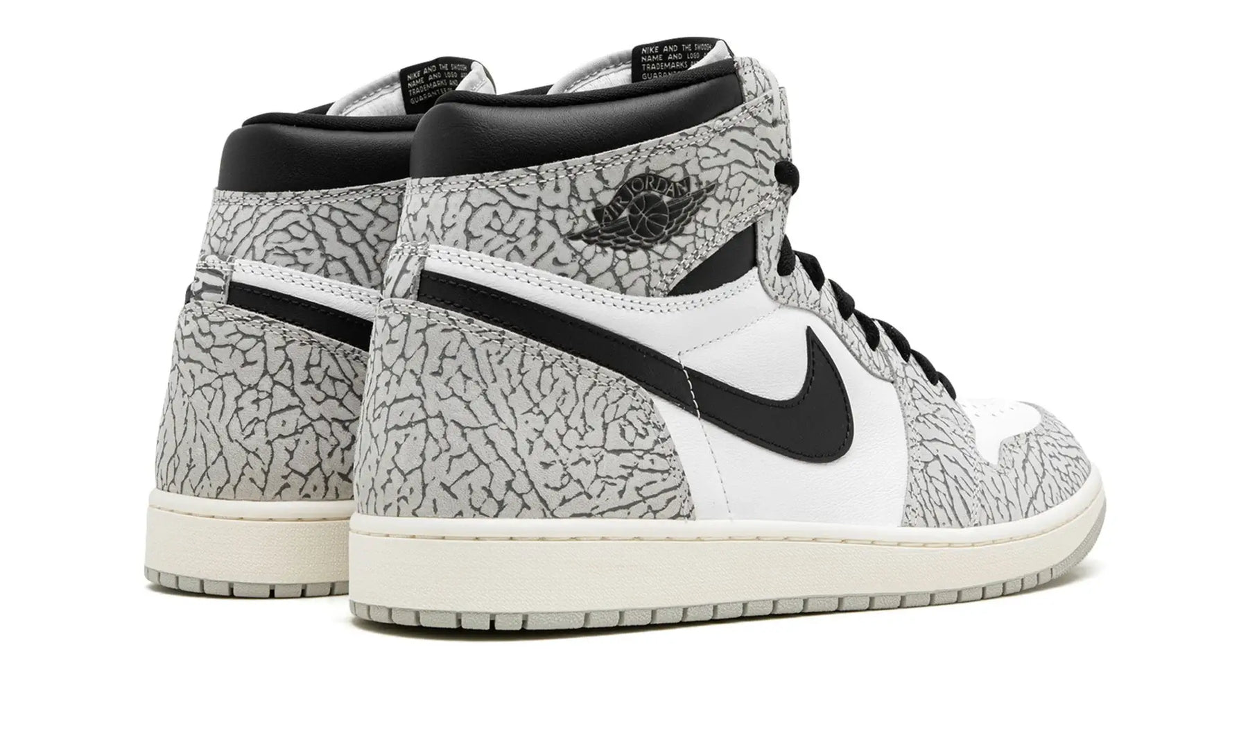 Tênis Air Jordan 1 High "White Cement" Cinza