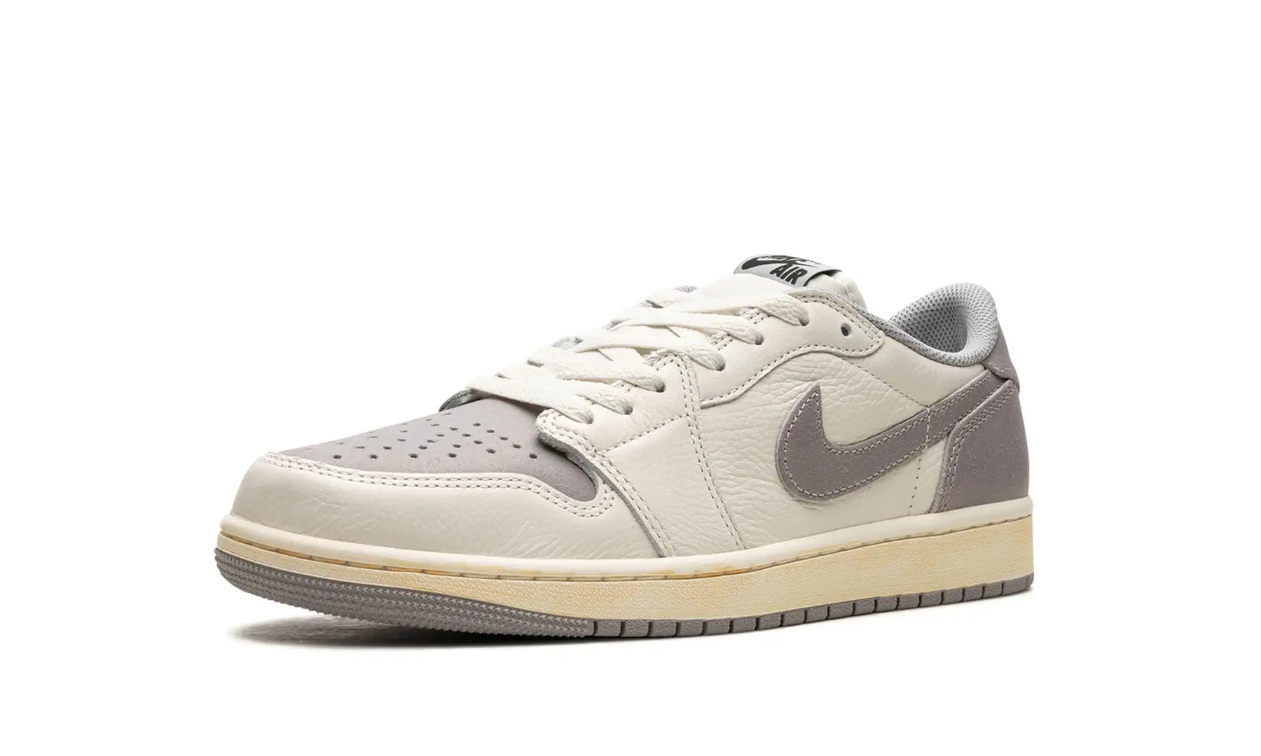 Tênis Air Jordan 1 Low "Atmosphere Grey" Cinza