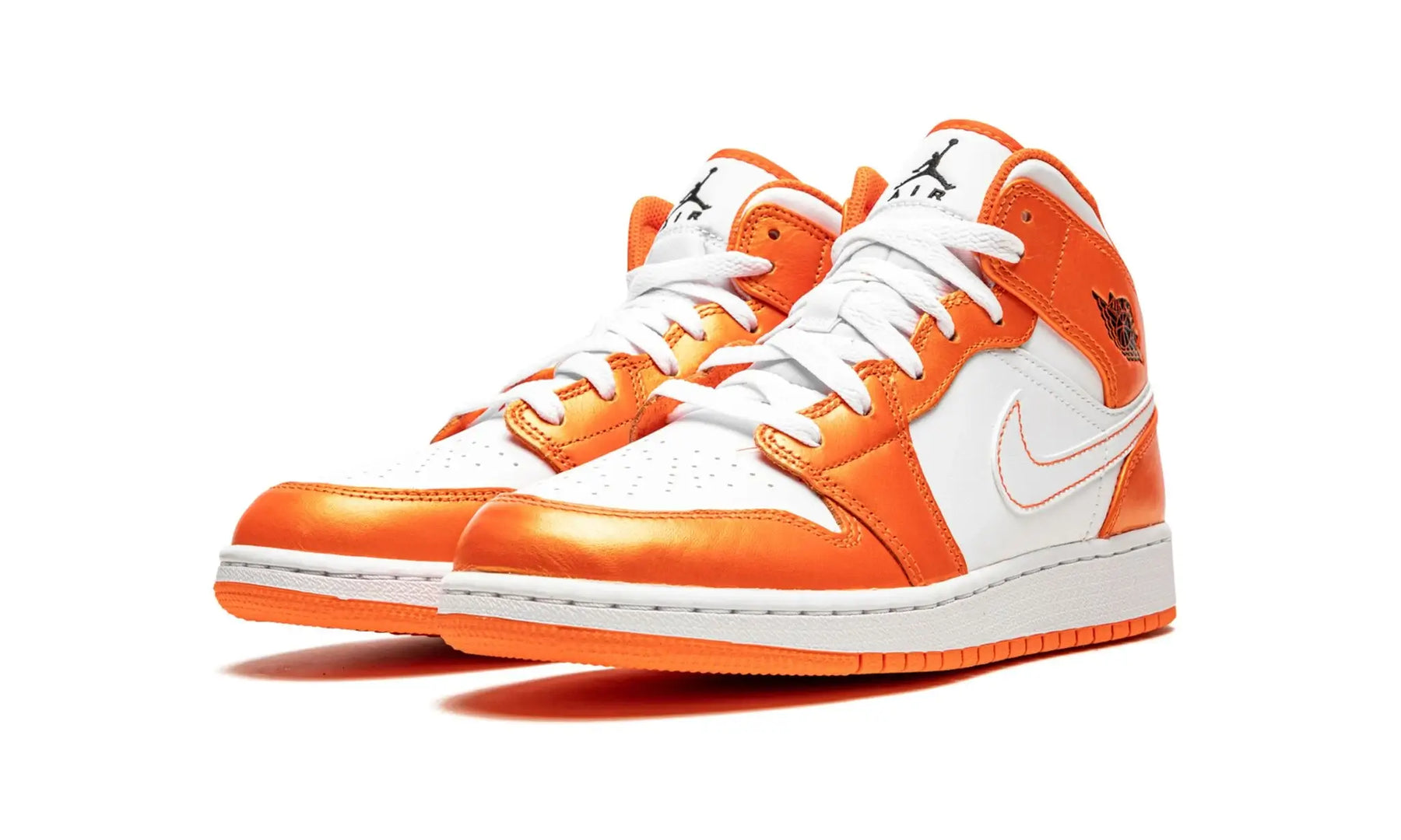 Tênis Air Jordan 1 Mid "Metallic Orange" Laranja