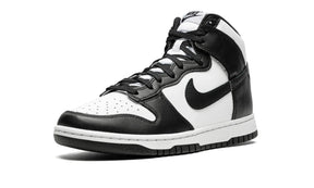 Tênis Nike Dunk High Feminino "Black and White"