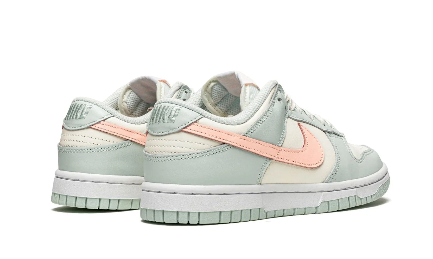 Tênis Nike Dunk Low Feminino "Barely Green" Verde