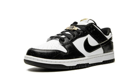 Tênis Nike Dunk Low Black "World Champ" Preto / Branco