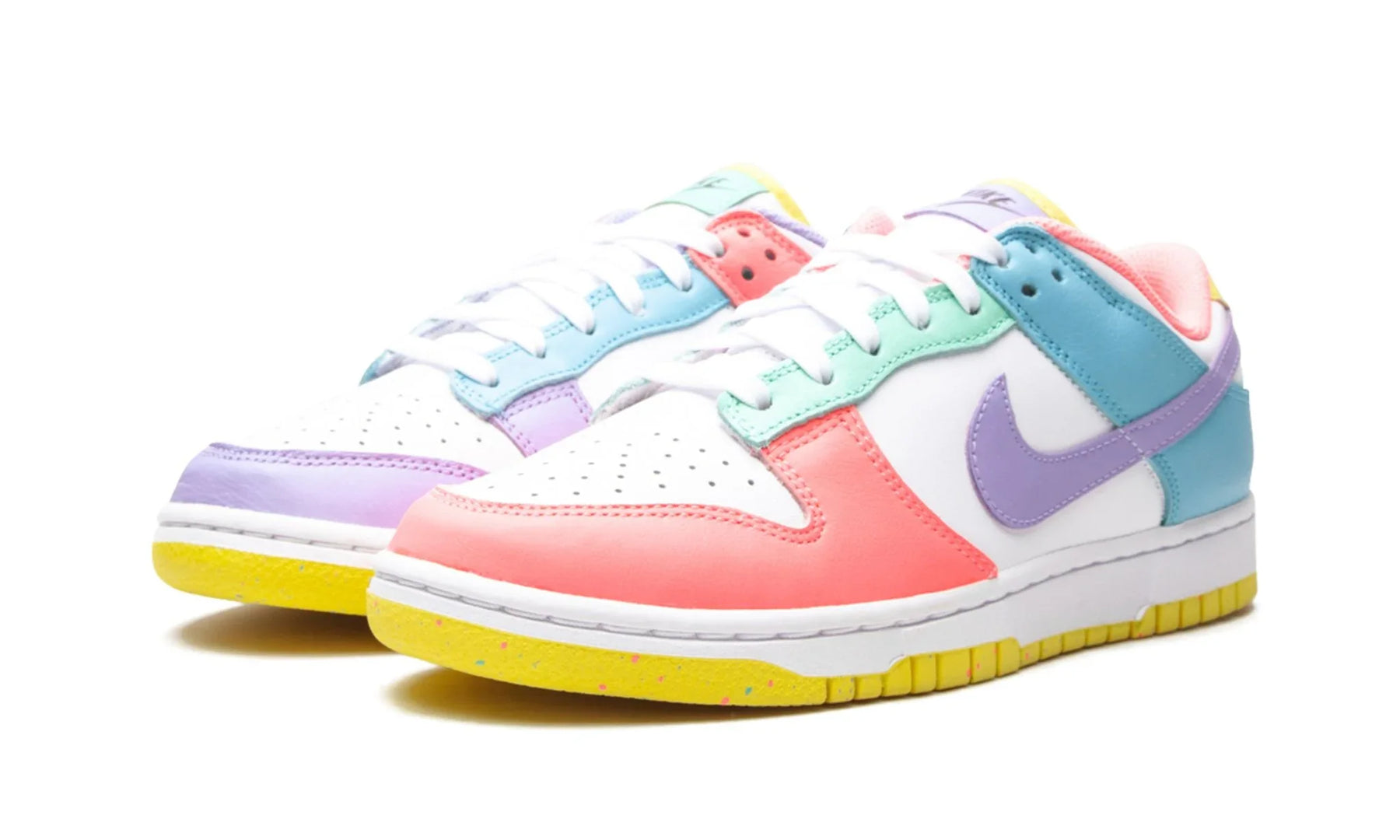 Tênis Nike Dunk Low Feminino "Easter" Colorido