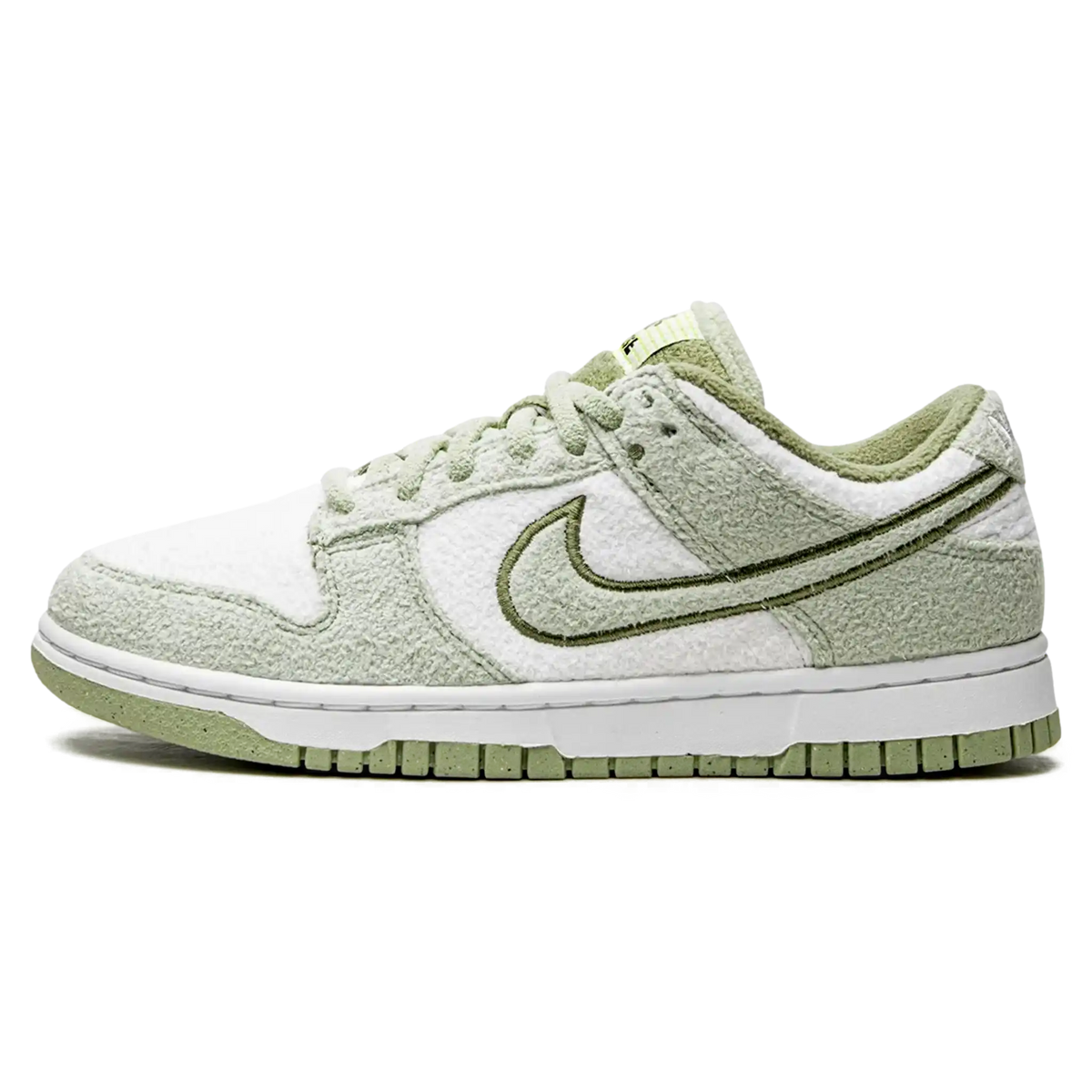 Tênis Nike Dunk Low Feminino "Fleece Honeydew" Verde