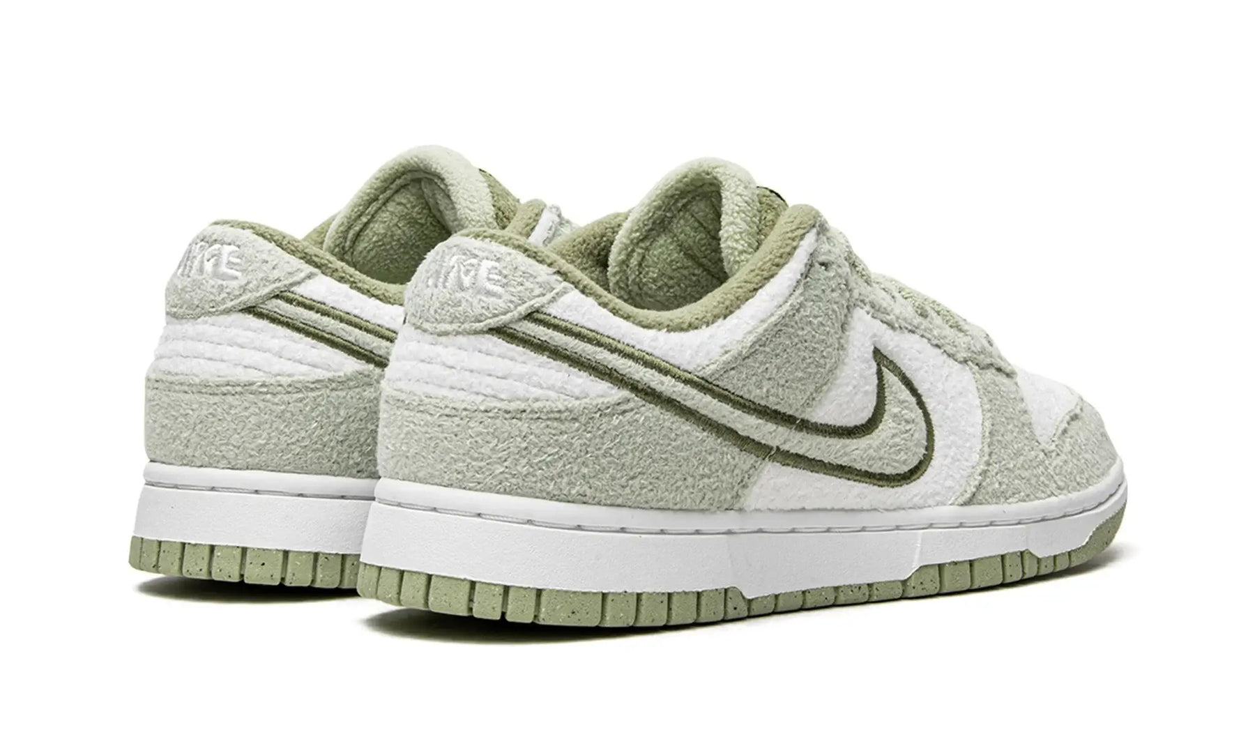 Tênis Nike Dunk Low Feminino "Fleece Honeydew" Verde