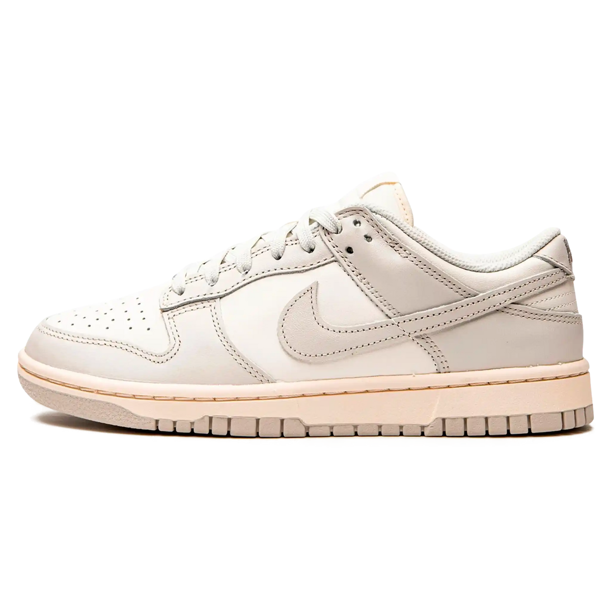 Tênis Nike Dunk Low Feminino "Light Bone" Cinza