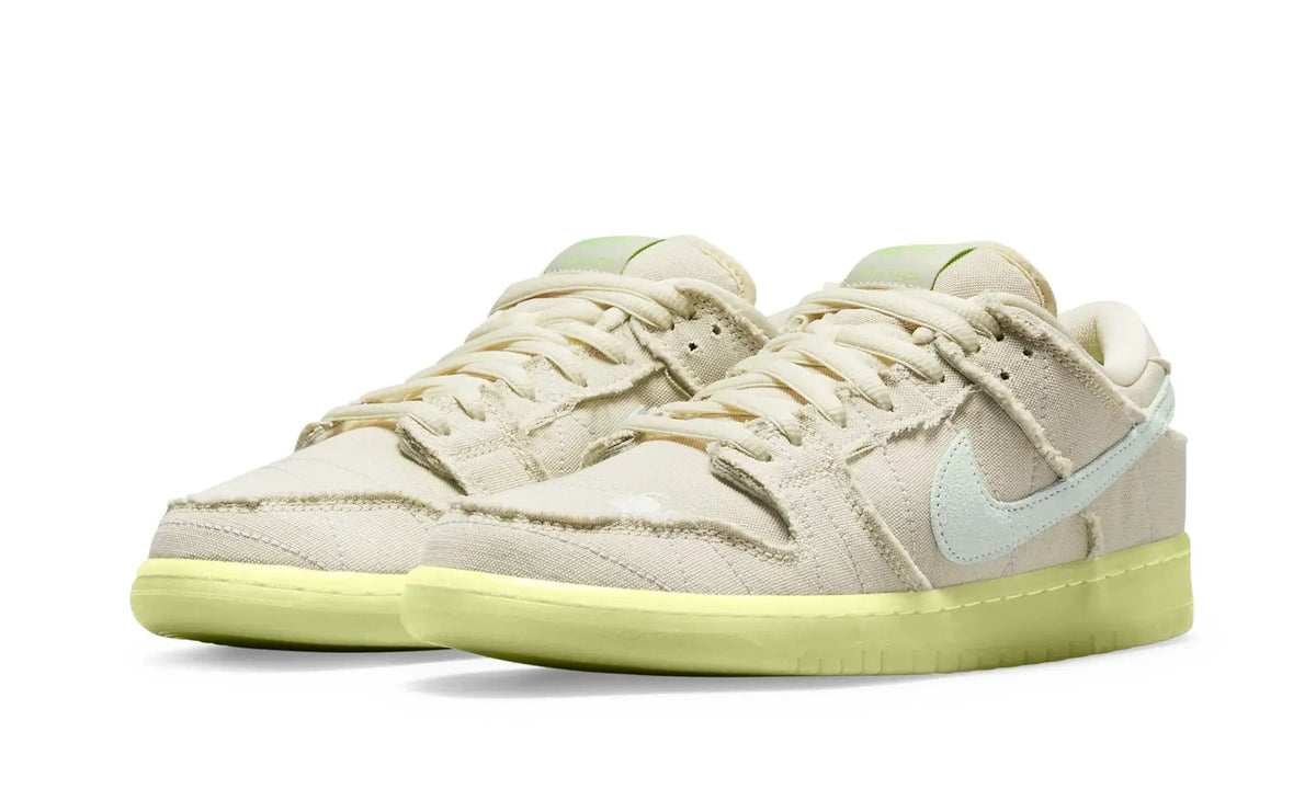 Tênis Nike Dunk Low SB "Mummy" Bege