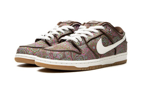 Tênis Nike Dunk Low SB "Paisley Brown" Marrom