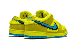 Tênis Nike Dunk Low SB x Grateful Dead "Yellow Bear" Amarelo