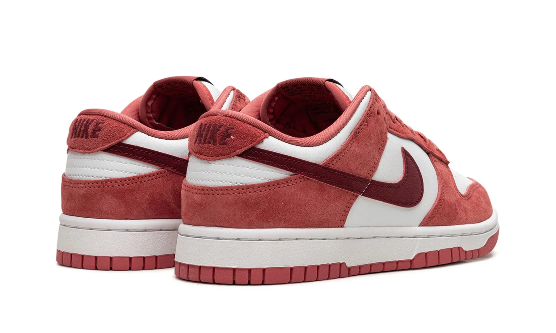 Tênis Nike Dunk Low Feminino "Valentine's Day" Vermelho