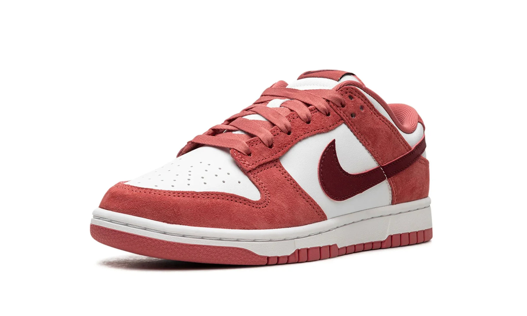 Tênis Nike Dunk Low Feminino "Valentine's Day" Vermelho