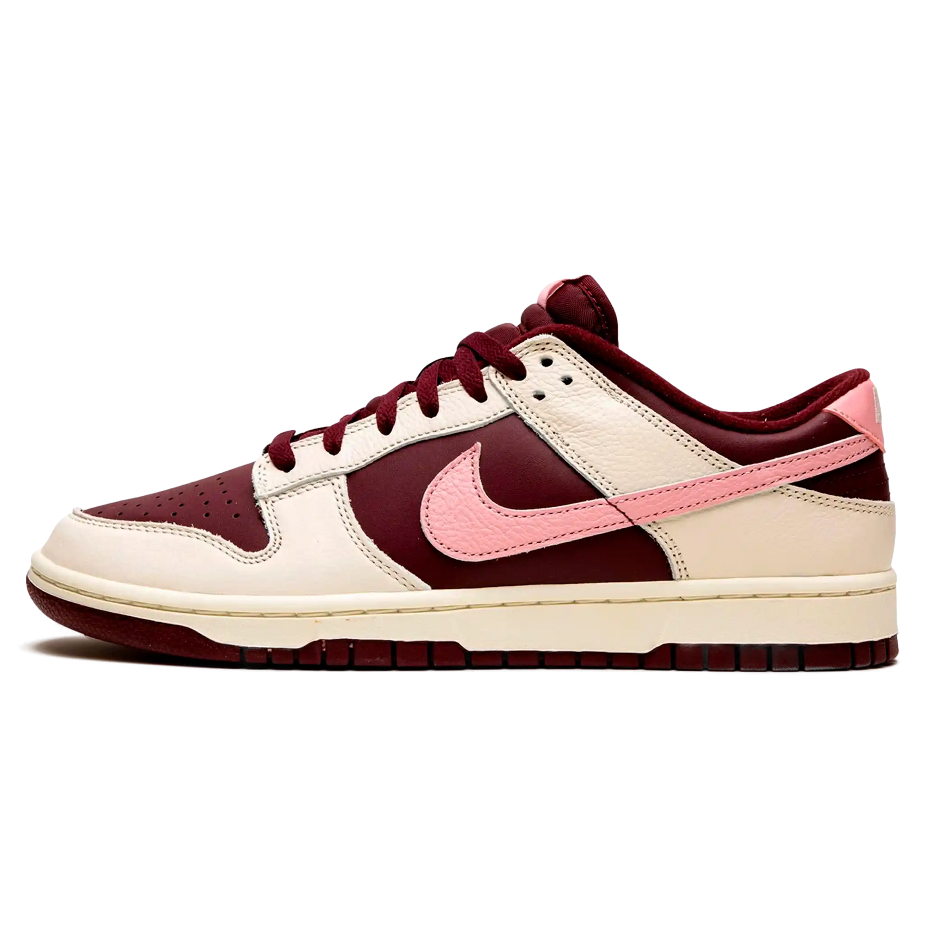 Tênis Nike Dunk Low Feminino "Valentine's Day" Bordô