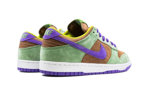 Tênis Nike Dunk Low "Veneer" Verde / Roxo