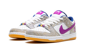 Tênis Nike Dunk Low SB "Rayssa Leal"