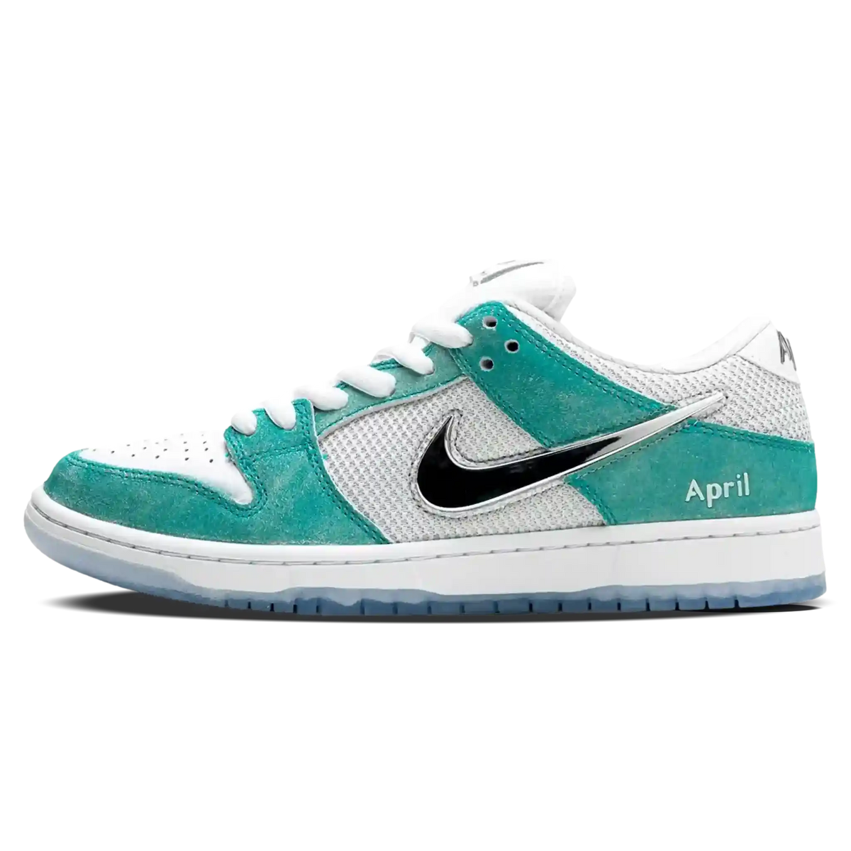 Tênis Nike Dunk Low SB x April Skateboards